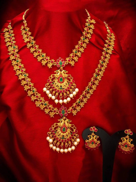 

LAFORWORD Gold-Plated & Green Stone-Studded & Beaded Jewellery Set