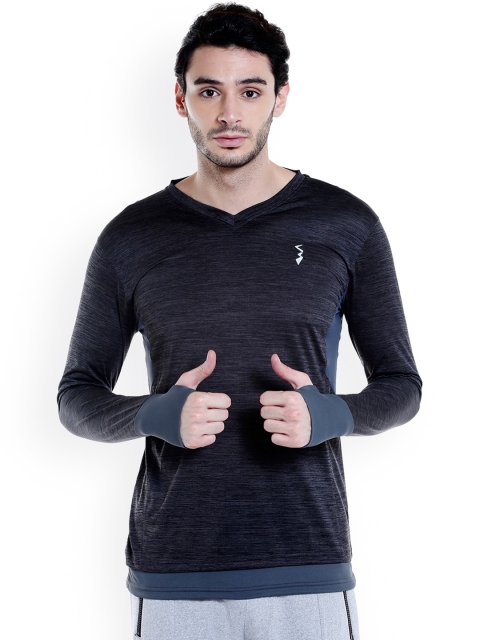 

Campus Sutra Men Charcoal Grey Solid V-Neck T-shirt