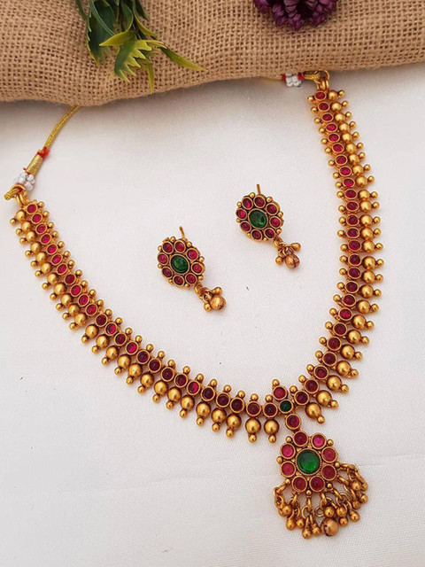 

LAFORWORD Gold-Plated Red & Green Kundan-Beaded Jewellery Set