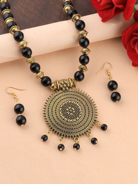 

Silver Shine Gold-Plated Black Pearl Beaded Jewellery Set