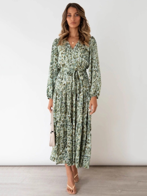 

BoStreet Green Floral Printed Maxi Tiered Dress