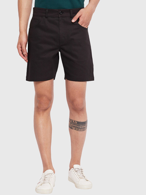 

CHILL WINSTON Men Black Chino Shorts