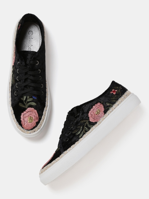 

DressBerry Women Black Floral Embroidered Sneakers