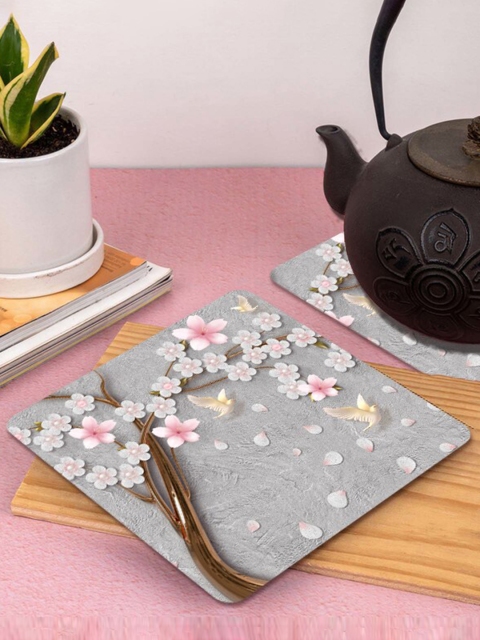 

smart serve Set Of 4 Grey & White Printed Table Placemats