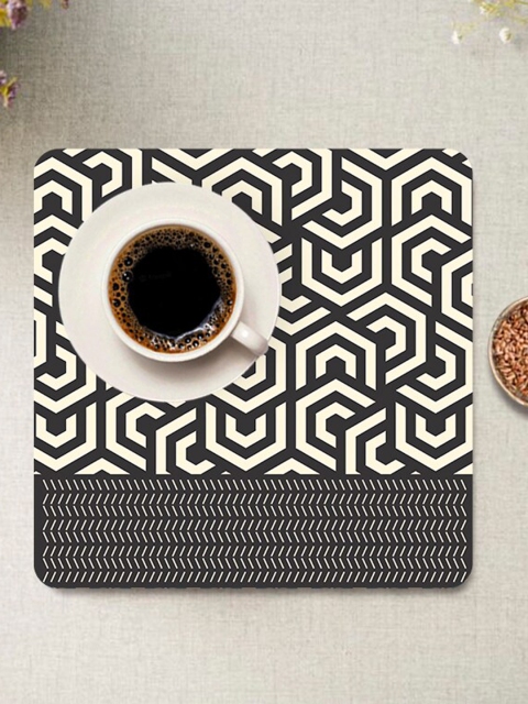 

smart serve Set of 4 Black & White Square Trivet Table Placemats