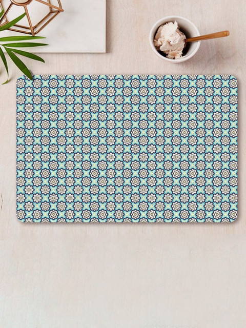 

smart serve Set Of 4 Blue & White Printed Wooden Table Placemats