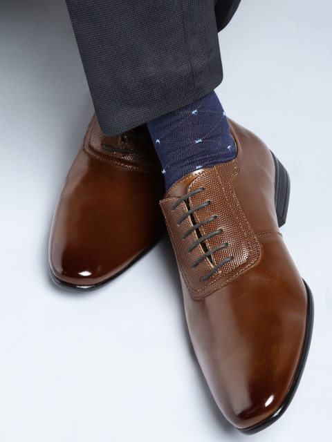 

INVICTUS Men Tan Brown Formal Oxford Shoes