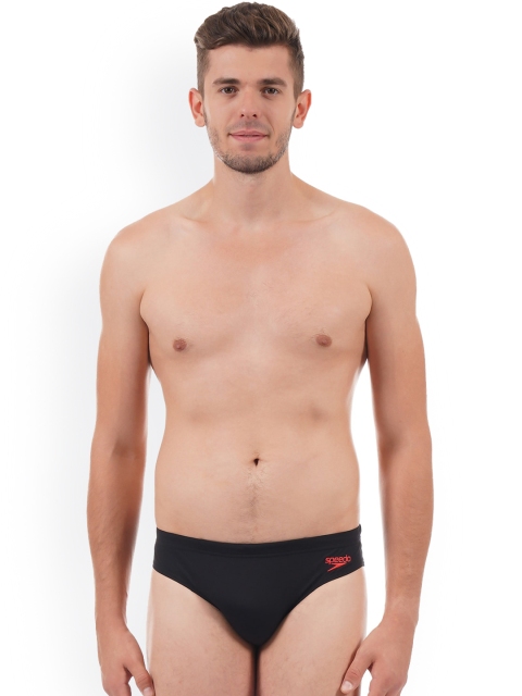 

Speedo Men Black Solid Swim Briefs 808354B346