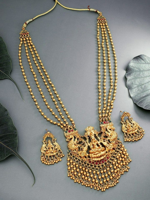 

LAFORWORD Gold-Plated Red & Green Stone Studded Jewellery Set