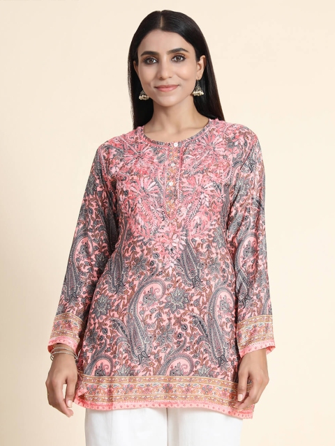 

HOUSE OF KARI Pink & White Printed Tunic