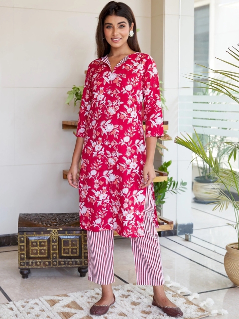 

Nangalia Ruchira Women Floral Printed Pure Cotton Kurti with Trousers, Red