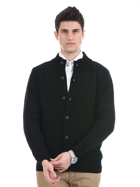 

LONDON FOG Men Black Solid Cardigan