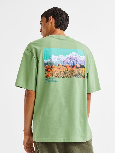 

H&M Men Relaxed Fit Printed T-shirt, Green