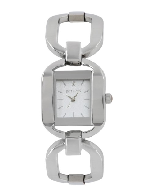 

Steve Madden Women Silver-Toned Analogue Watch SMW048BR