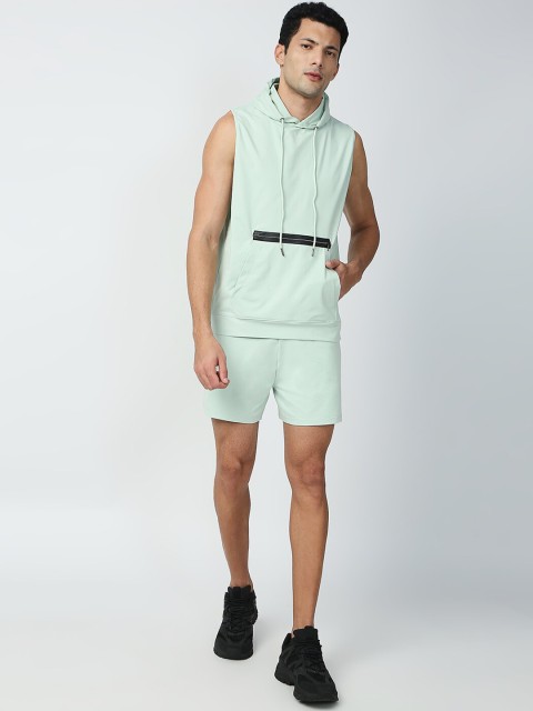 

Blamblack Men Hoodie Neck Plain With Shorts Co-Ords, Green