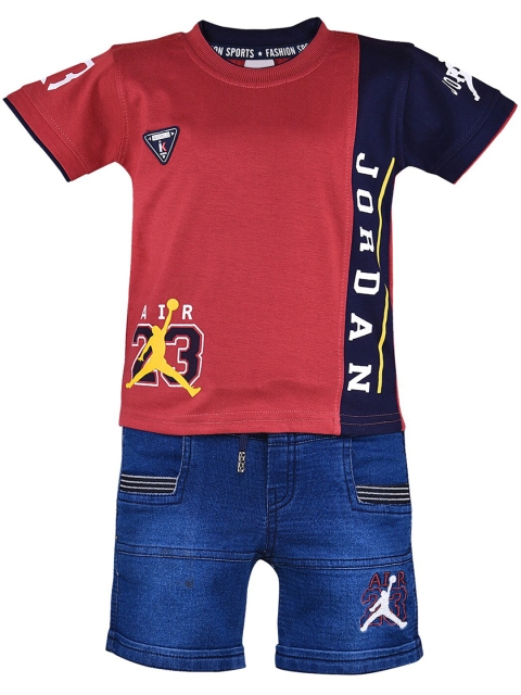 

Wish Karo Boys Colourblocked T-shirt with Shorts, Maroon