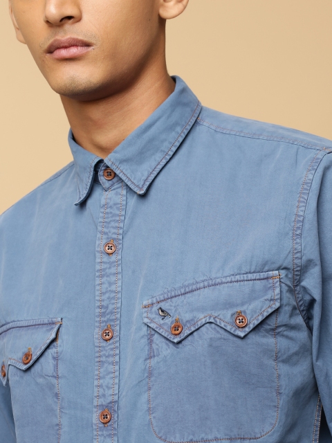 

Mr Bowerbird Men Blue Tailored Fit Garment Dyed Peach Twill Bush Shirt