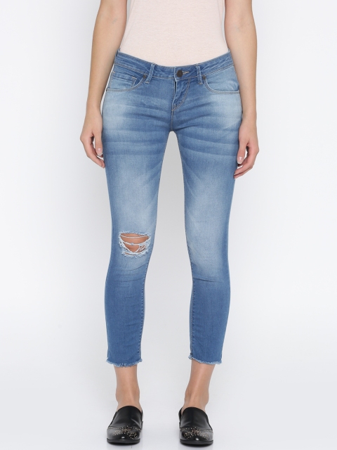 

Moda Rapido Women Blue Skinny Fit Mid-Rise Cropped Low Distress Stretchable Jeans