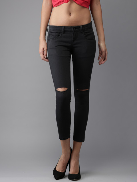 

Moda Rapido Women Black Cropped Skinny Fit Mid-Rise Slash Knee Stretchable Jeans