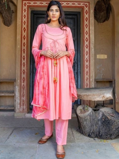 

HOUSE OF JAMOTI Women Pleated Sequinned Kurta with Trousers & With Dupatta, Peach
