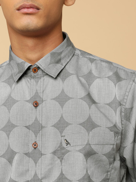 

Mr Bowerbird Men Grey Tailored Fit Self Design Precision Favorite Shirt