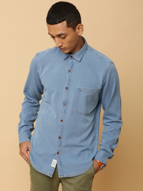 

Mr Bowerbird Men Blue Tailored Fit Dobby Indigo Light Wash Favorite Shirt