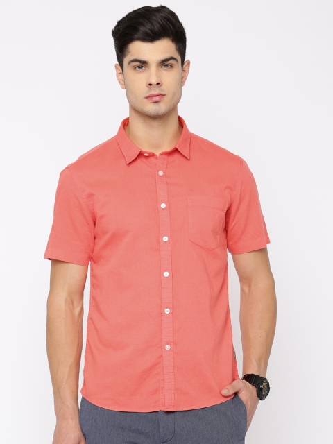 

Flying Machine Men Coral Pink Regular Fit Solid Casual Shirt