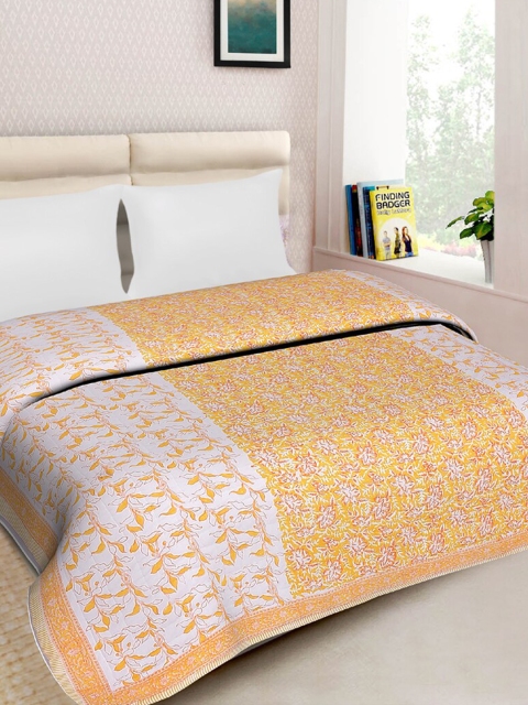 

Moms Home Yellow & White Ethnic Motifs Mild Winter 500 GSM Double Bed Quilt