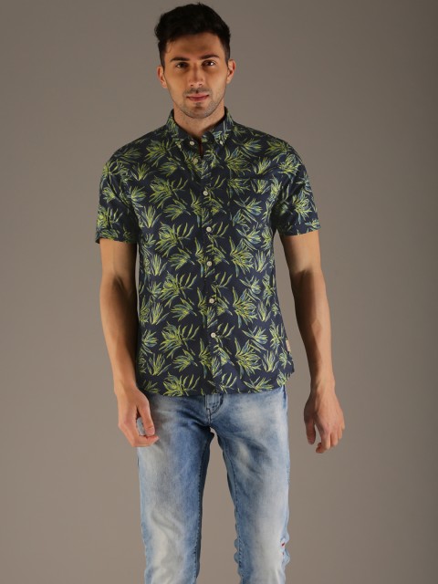 

Flying Machine Men Navy & Green Regular Fit Printed Casual Shirt, Navy blue