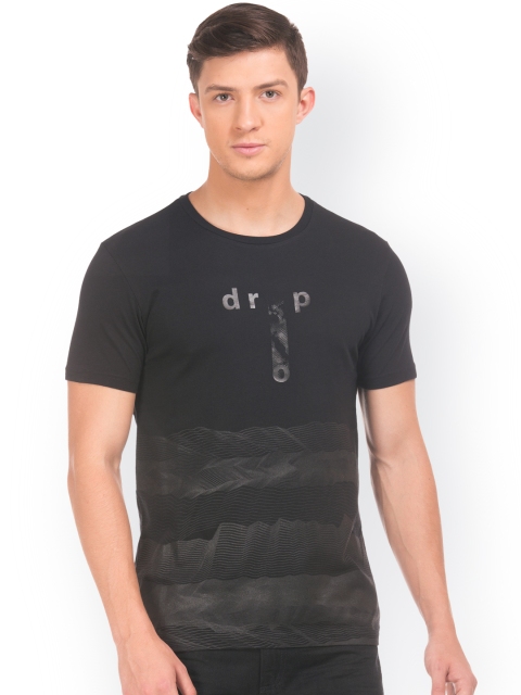 

Flying Machine Men Black Printed Round Neck T-shirt