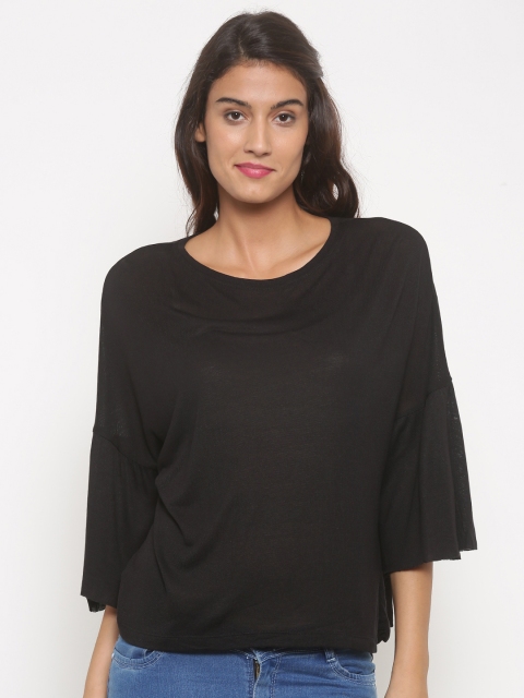 

pink woman Women Black Solid A-Line Top