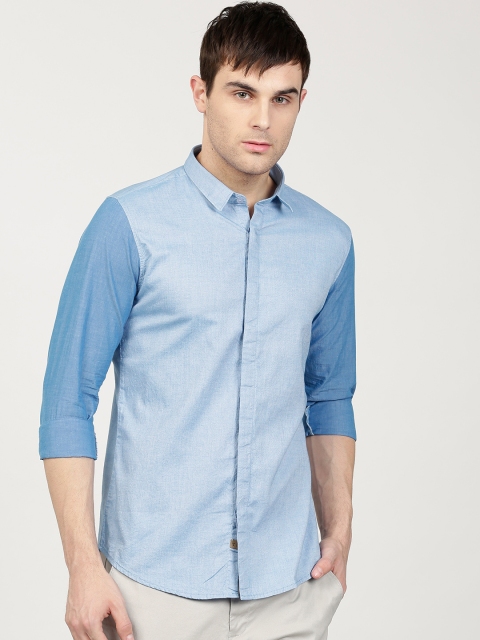 

ether Men Blue Solid Slim Fit Casual Shirt