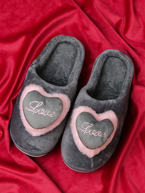 

Brauch Women Grey & Pink Room Slippers