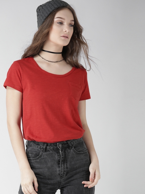 

Aeropostale Women Red Solid Round Neck T-shirt