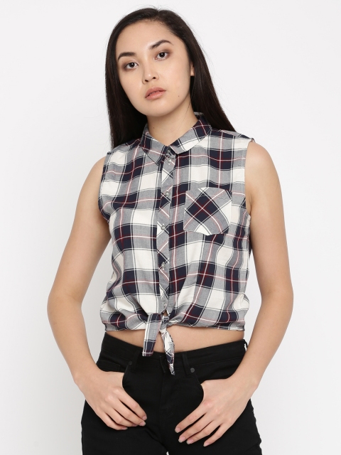

ONLY Women Off-White & Navy Blue Regular Fit Checked Casual Shirt