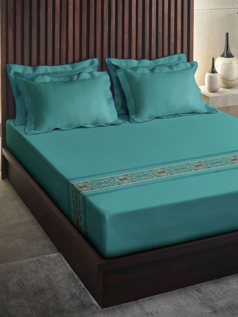 

DDecor Embroidered Cotton 180TC Double King Size Bedding Set, Blue