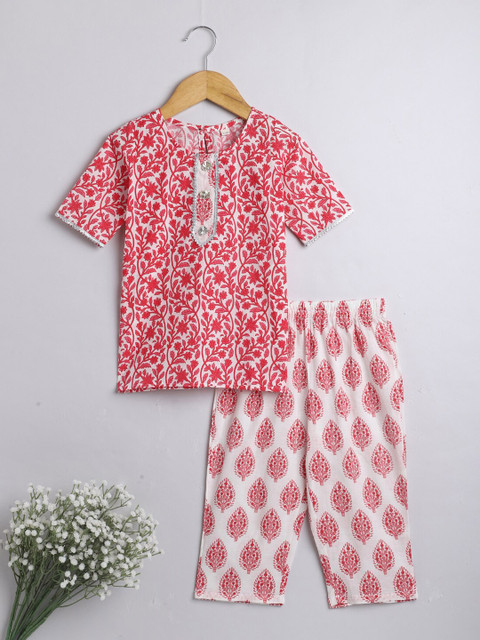 

The Magic Wand Girls Pink Ethnic Motifs Printed Gotta Patti Pure Cotton Kurti with Trouser