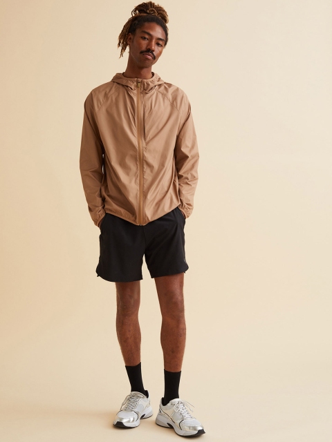 

H&M Men Regular Fit Sports windbreaker, Beige