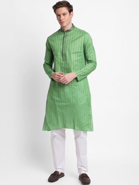 

DEVOILER Men Green Pure Cotton Kurta with Pyjamas