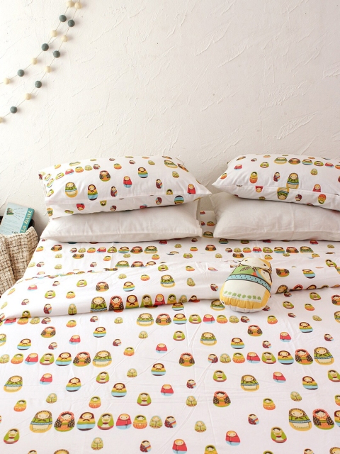 

House This White & Green The Little Babushkas Printed AC Room 110 GSM Double Bed Dohar