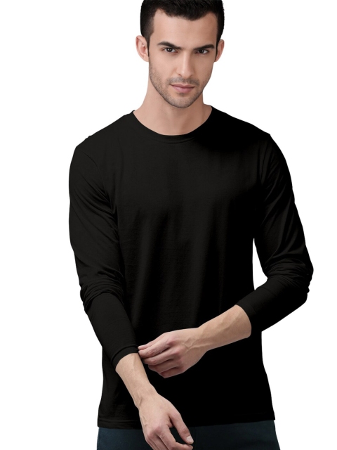 

Pootlu Men Black Pure Cotton T-shirt