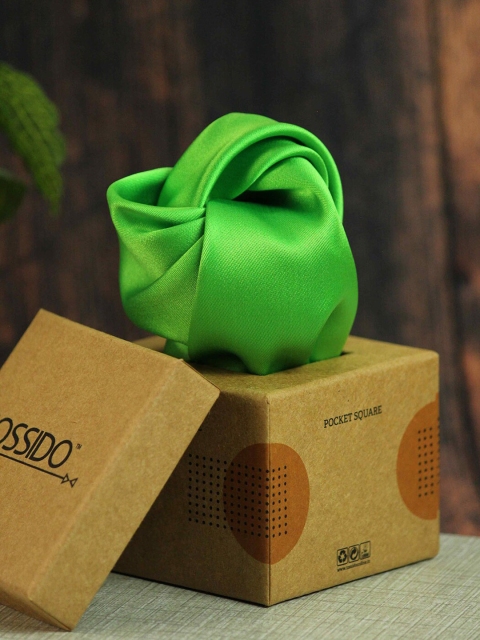 

Tossido Men Green Solid Pocket Squares