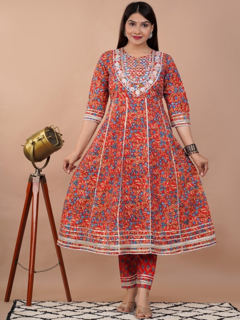 

UNISETS Women Red Floral Printed Gotta Patti Kurta with Trouser & With Dupatta Set