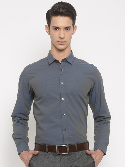 

V Dot by Van Heusen Men Blue & Yellow Slim Fit Solid Two-Toned Semiformal Shirt