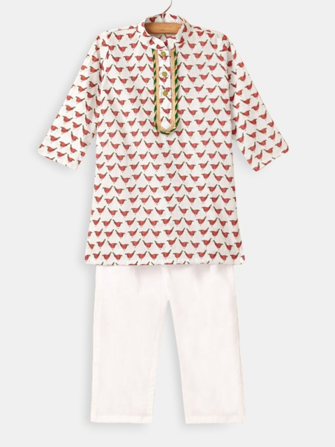 

Hopscotch Boys Red Ethnic Motifs Printed Pure Cotton Kurta with Pyjamas