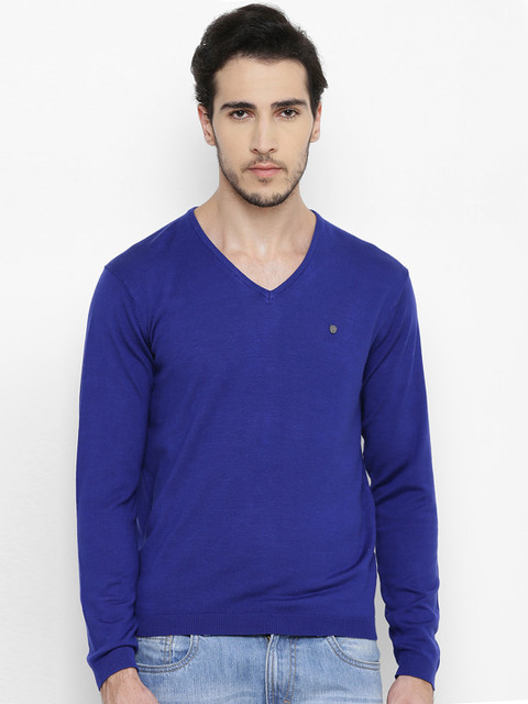 

Blackberrys Men Blue Solid Sweater