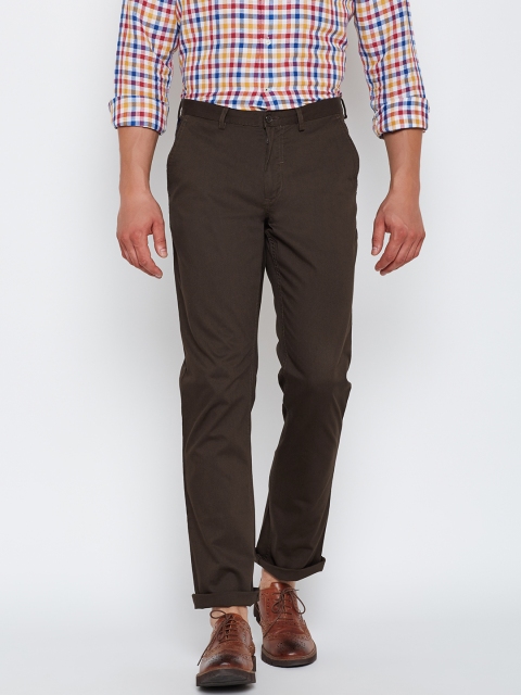 

Blackberrys Men Coffee Brown Sharp Fit Solid Casual Trousers