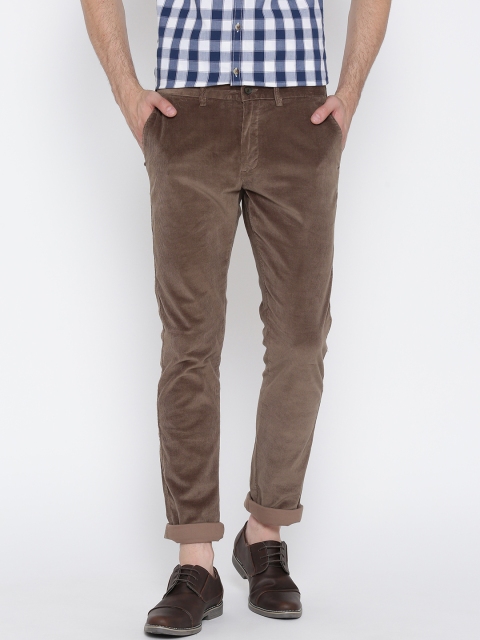 

Blackberrys Men Brown Sharp Tapered Fit Solid Corduroy Trousers