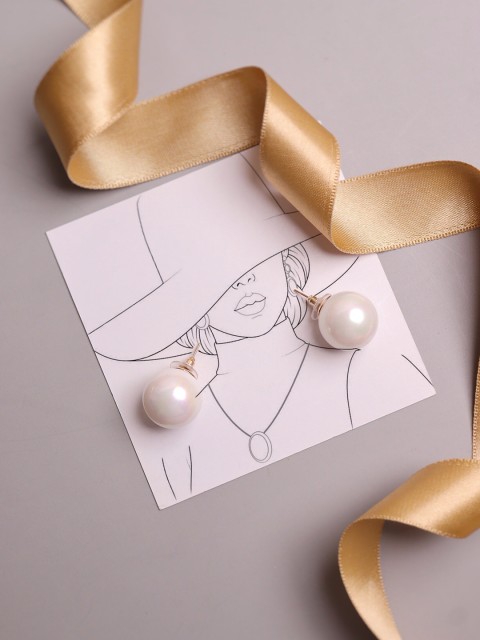 

CURIO COTTAGE White & Gold Plated Contemporary Studs Earrings