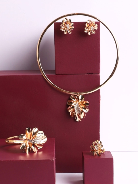 

SOHI Gold-Plated Floral White Stone-Studded Jewellery Set